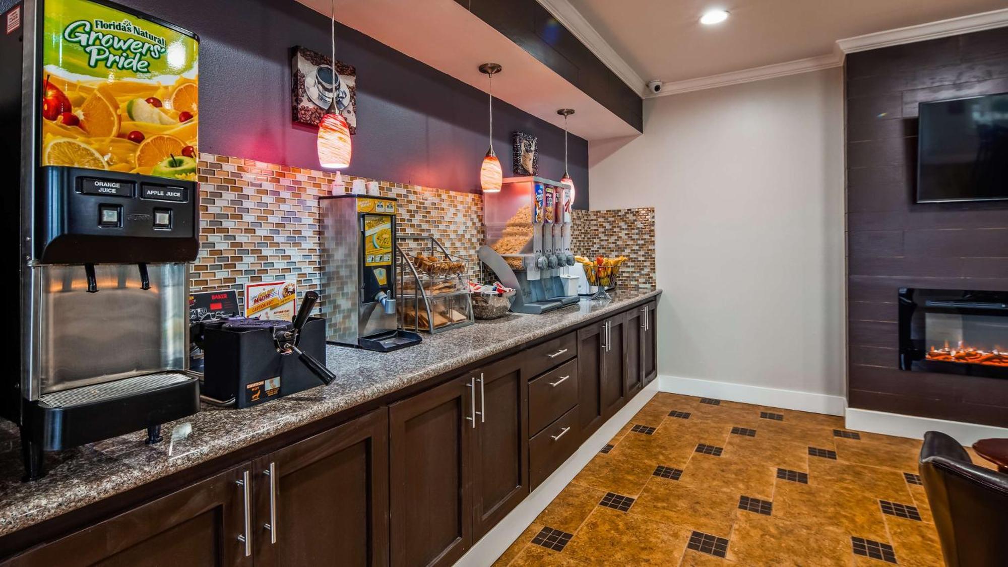 Surestay Hotel By Best Western Terrell Εξωτερικό φωτογραφία